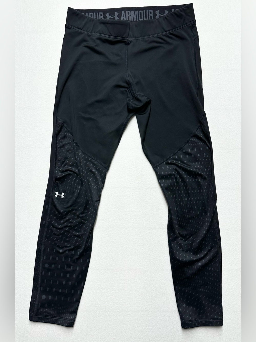 Under Armour Fleece‑Lined Compression Leggings • Women’s Small • Black
